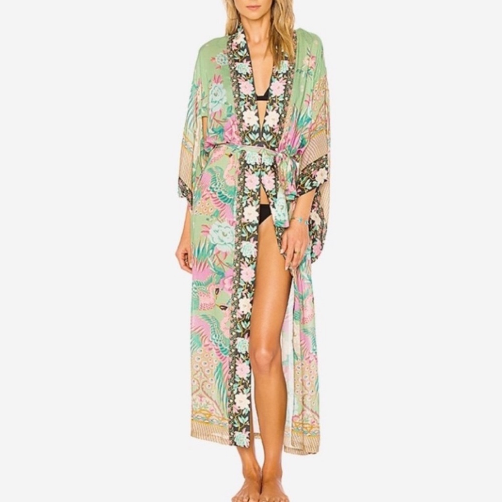 SPELL | Cloud Dancer Kimono